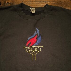 Gildan Green Sweatshirt with Olympic Rings